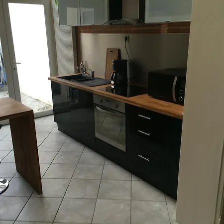 Homestay Deffrennes *
